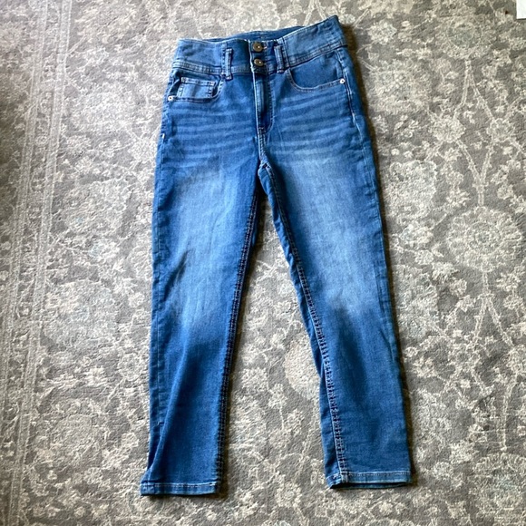 No Boundaries Denim - No Boundaries High Waist Cropped Jeans Size 11 EUC